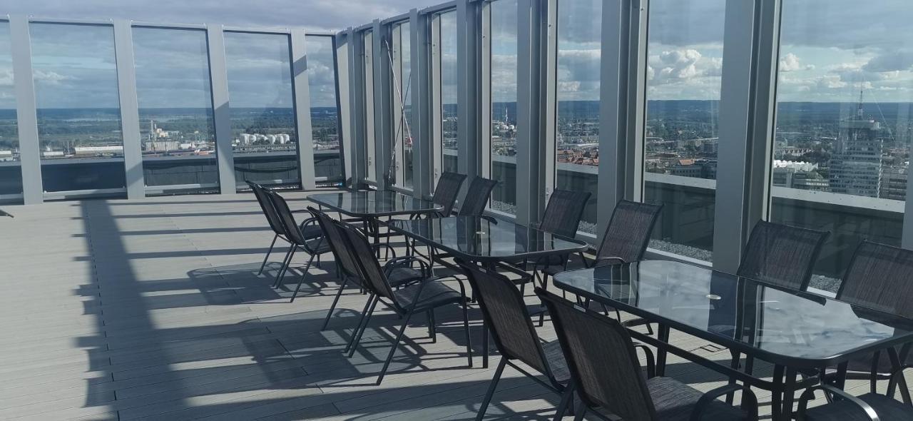 Miodowy Apartament W Hanza Tower -Sauna&Pool Szczecin Extérieur photo